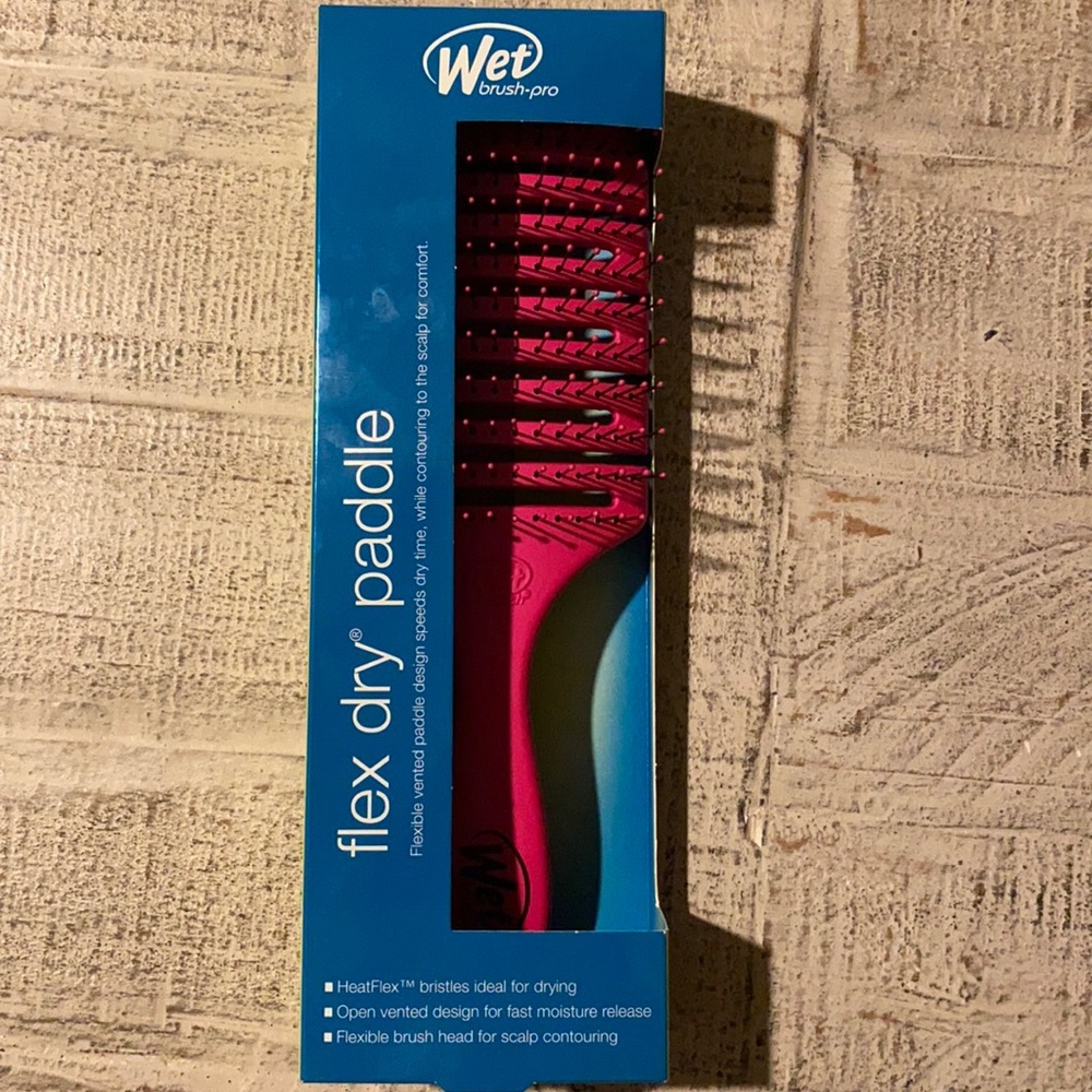 WET brush brand new